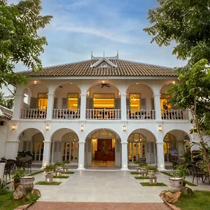 Santi 4* Luang Prabang